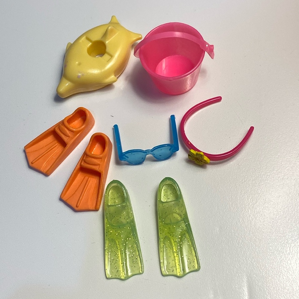 Vintage 90s Polly pocket and Barbie bundle
